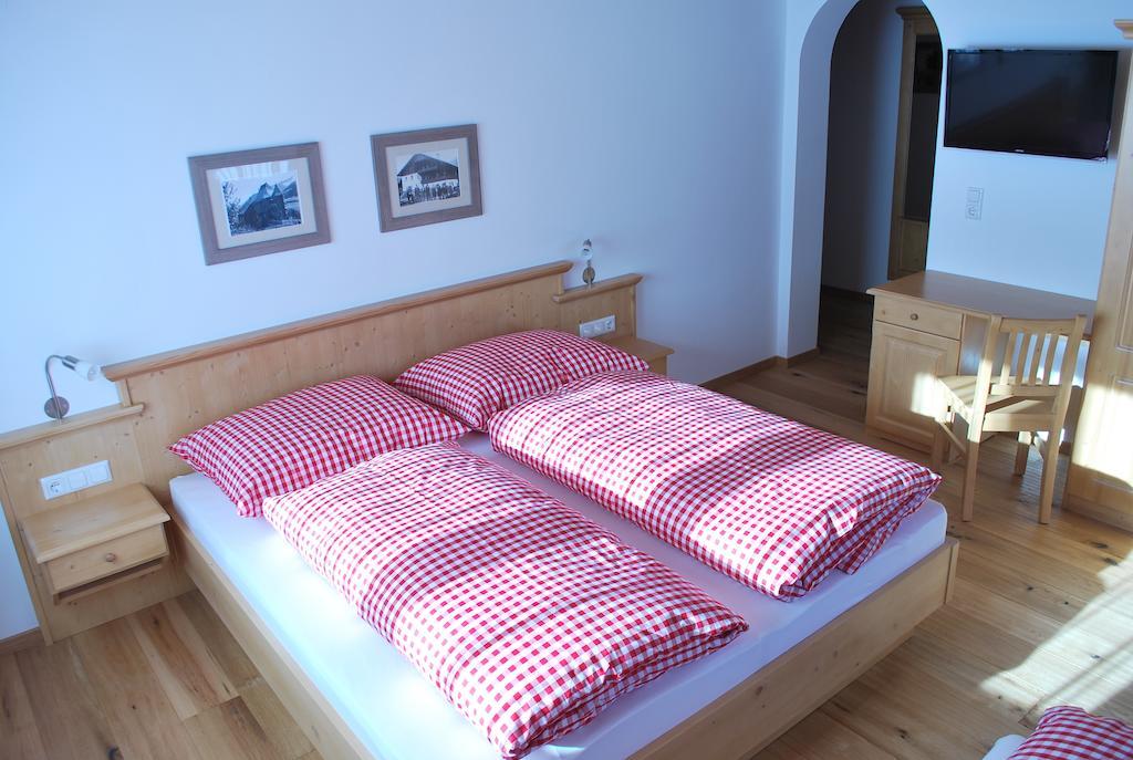 Hotel Gästehaus Einödberg Mittersill Zimmer foto